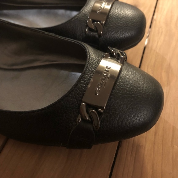 Coach flats black like new - Picture 3 of 3